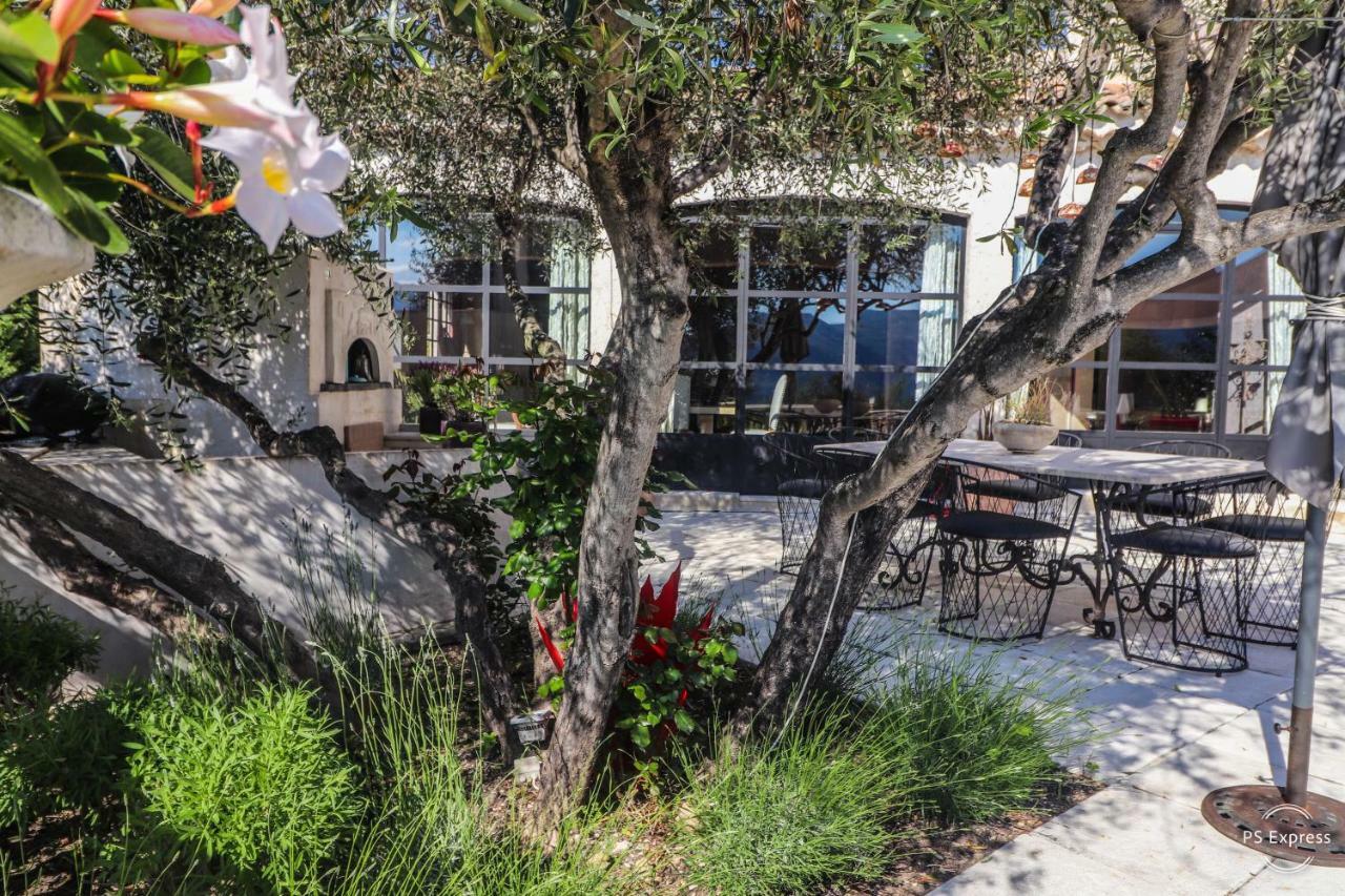 Mas De Provence En Riviera Hotel La Roquette-sur-Var Екстериор снимка